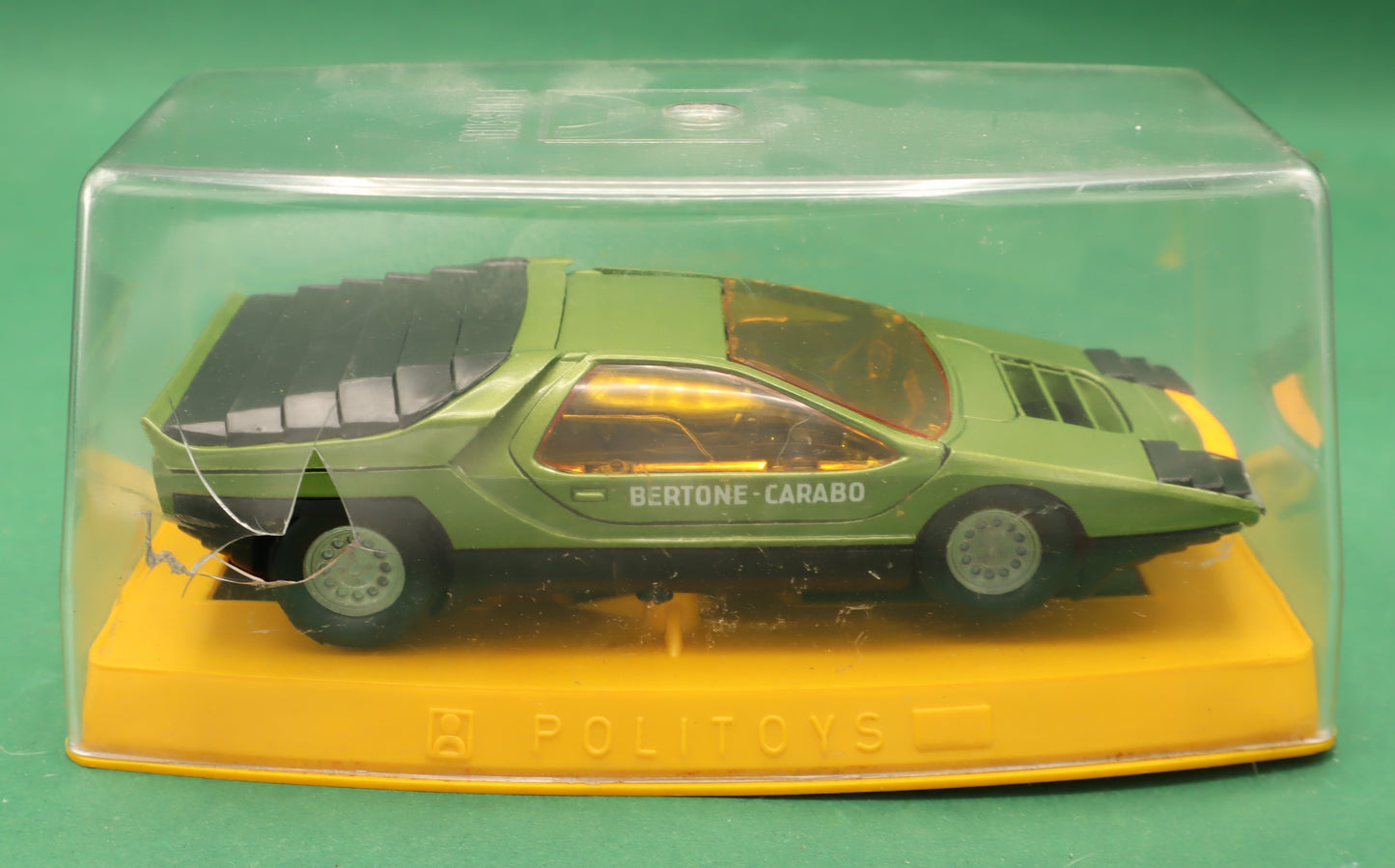 Vintage ALFA ROMEO BERTONE CARABO S592 POLITOYS SCALA 1:25 Raro